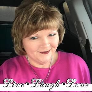 Meet your Posher, Jeni